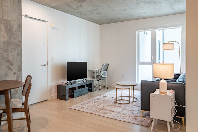 1 Brady St San Francisco, CA 94103 photo 2