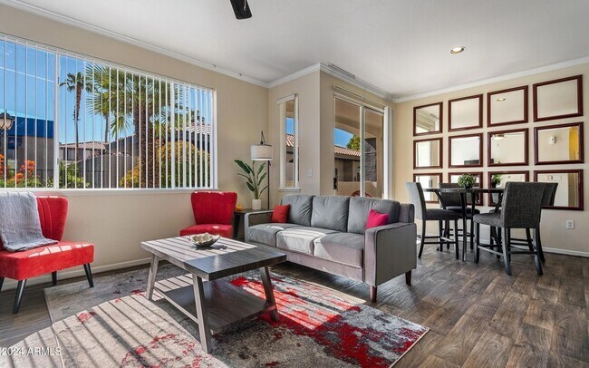 3625 E Ray Rd Phoenix, AZ 85044 photo 2