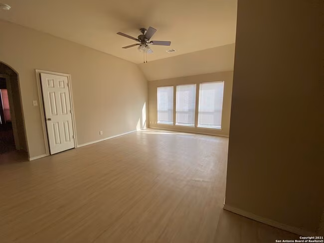 6727 Terra Rye San Antonio, TX 78240 photo 4
