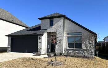 4913 Pebblewood Drive, Mckinney, TX 75071 photo 2