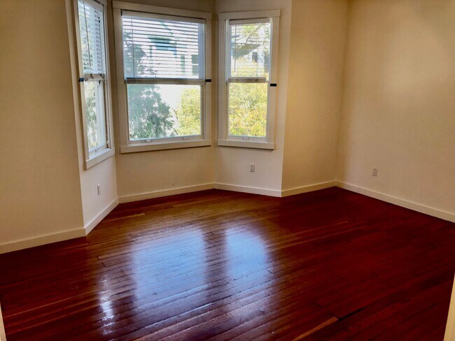 1270 7th Avenue, San Francisco, CA 94122 photo 5