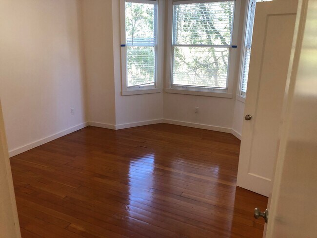 1270 7th Avenue, San Francisco, CA 94122 photo 4