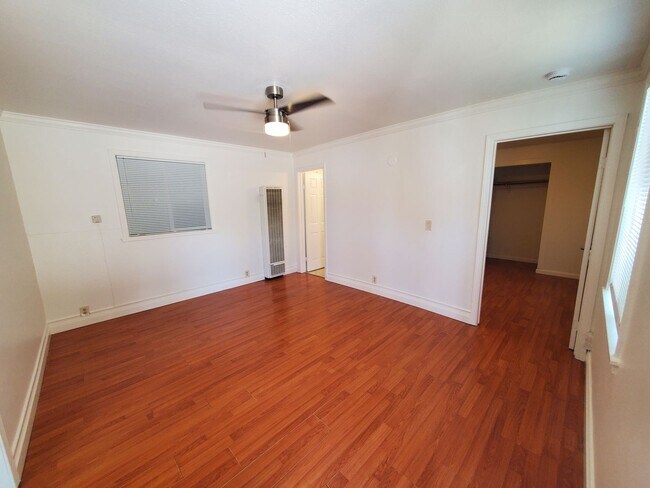 Cute  Cozy 1 Bedroom/ 1 Bath House in San Leandro, Ca. photo 3
