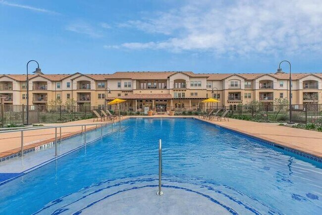 1201 W Harris Rd Arlington, TX 76001 photo 5