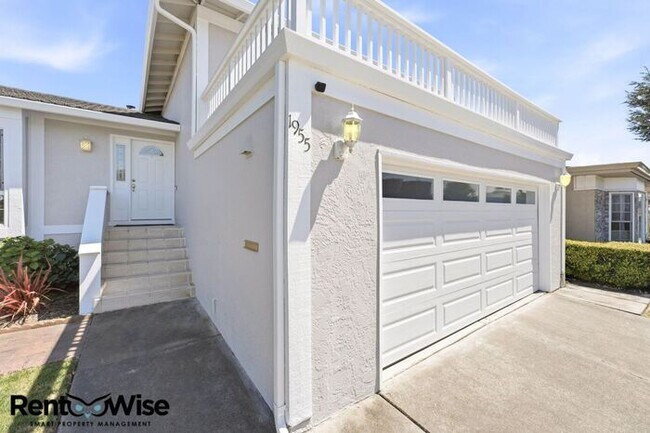 1955 Beach Park Blvd Foster City, CA 94404 photo 2