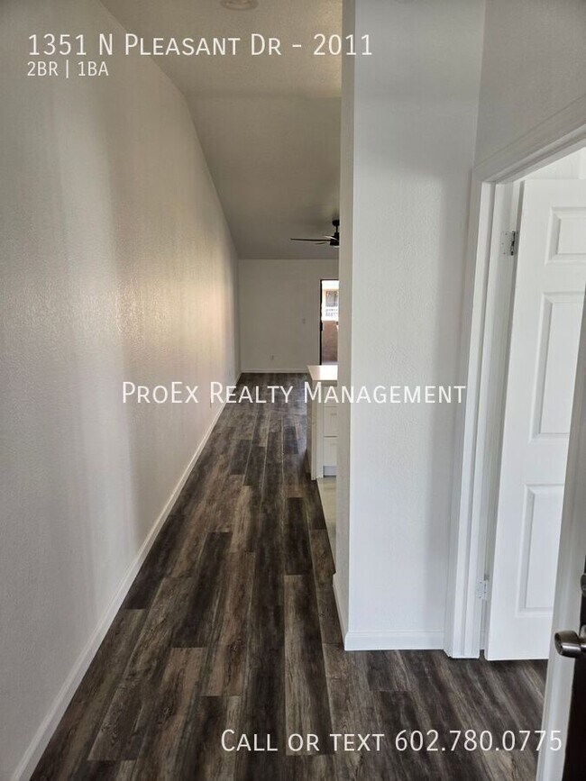 1351 N Pleasant Dr Chandler, AZ 85225 photo 3