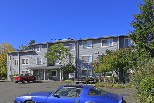 Hardeson Commons photo 2