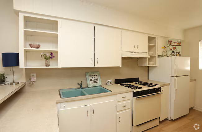 1714 West Avenue, Austin, TX 78701 photo 3