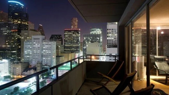Houston House photo 5