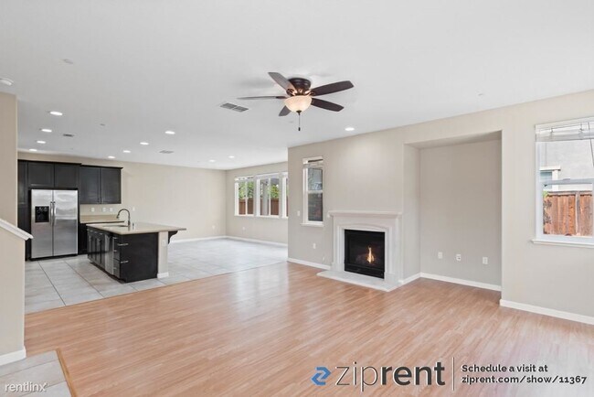 237 West Moraga Street, Tracy, CA 95391 photo 5