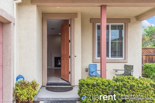 237 West Moraga Street, Tracy, CA 95391 photo 2