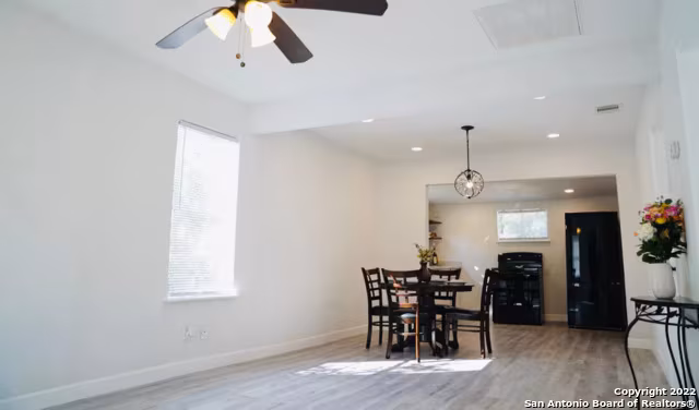 1511 San Casimiro St San Antonio, TX 78214 photo 3