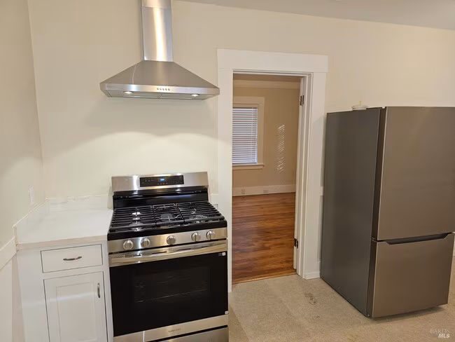 412 Lincoln St Santa Rosa, CA 95401 photo 4