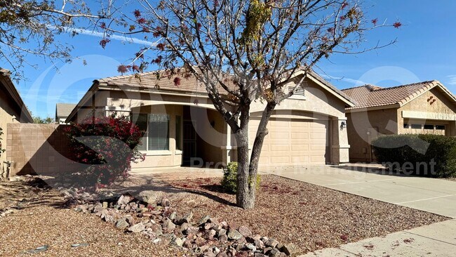 44016 W PIONEER Road photo 2