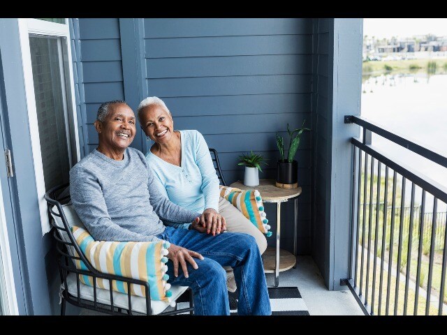 Overture Sugar Land 55+ Active Adult Apartment Homes photo 3
