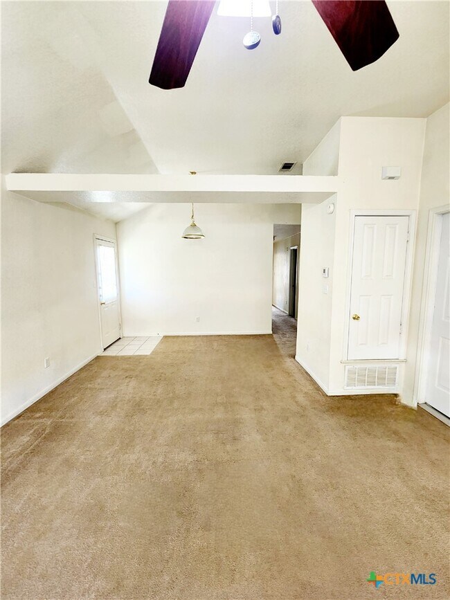 3208 Raven Dr Killeen, TX 76543 photo 3