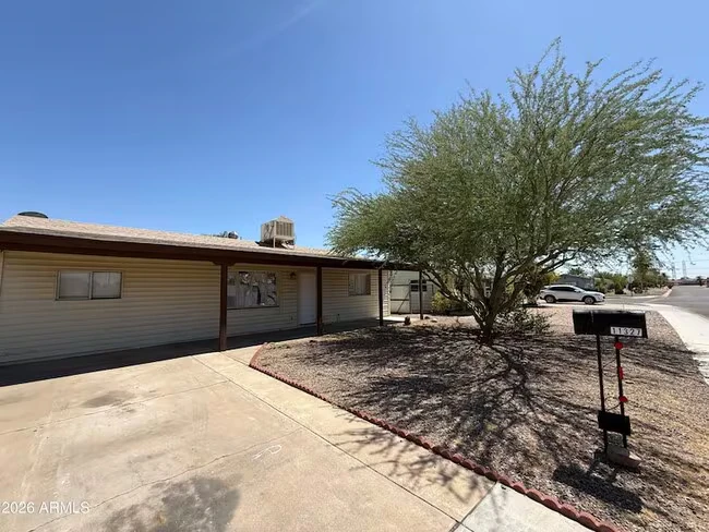 11327 W Kansas Ave Youngtown, AZ 85363 photo 2