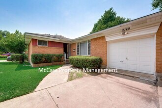 2149 Utica Dr Dallas, TX 75227 photo 5