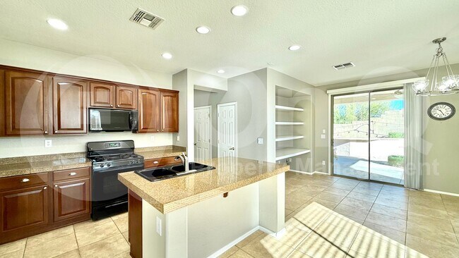 2030 W Clearview Trail Anthem, AZ 85086 photo 3
