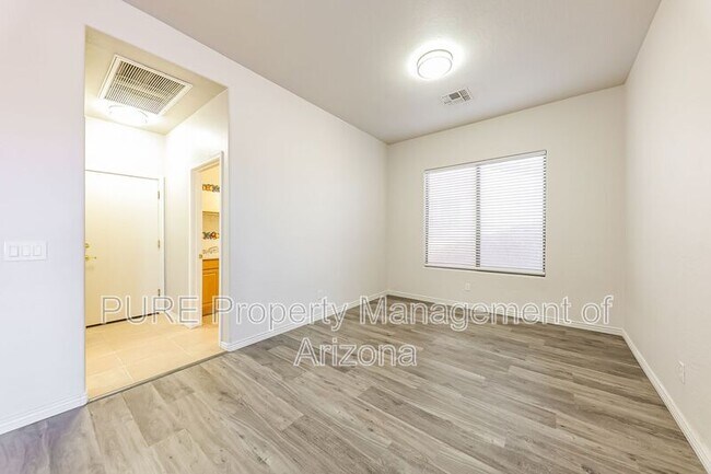 16812 W Northampton Rd Surprise, AZ 85374 photo 4