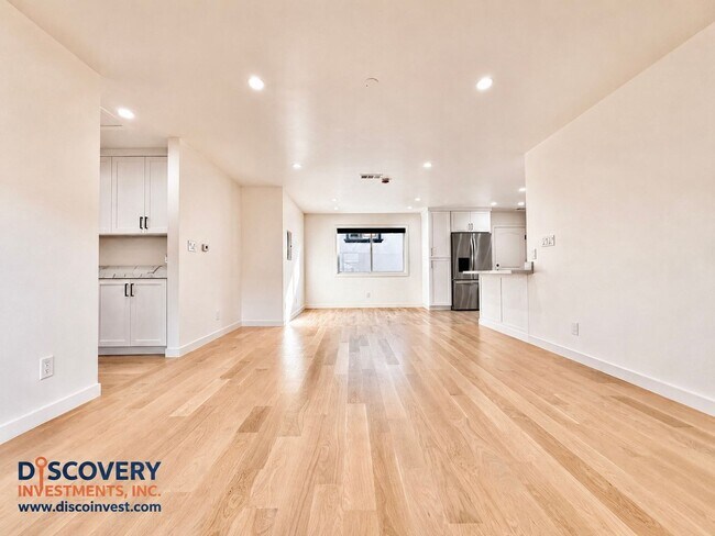 3939 Midvale Ave Oakland, CA 94602 photo 5