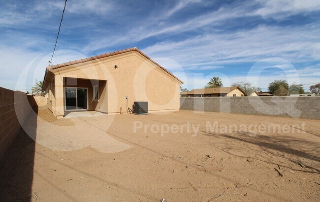 361 West Hess Avenue, Coolidge, AZ 85128 photo 4