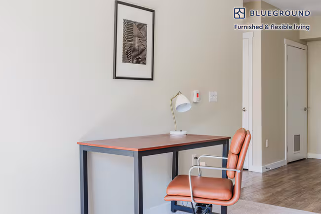 13403 Newcastle Commons Dr Newcastle, WA 98059 photo 4