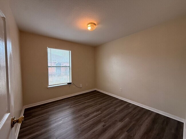 108 Castellon Ct Killeen, TX 76542 photo 5