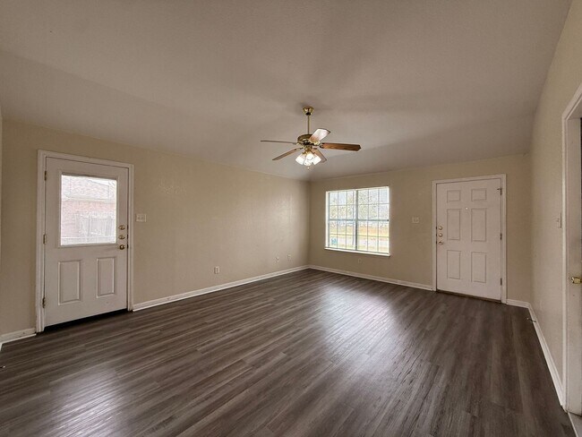 108 Castellon Ct Killeen, TX 76542 photo 3
