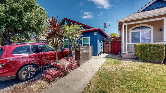 2310 Wicket Ave Santa Rosa, CA 95403 photo 2