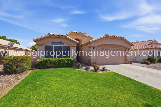 9625 W Runion Dr Peoria, AZ 85382 photo 2