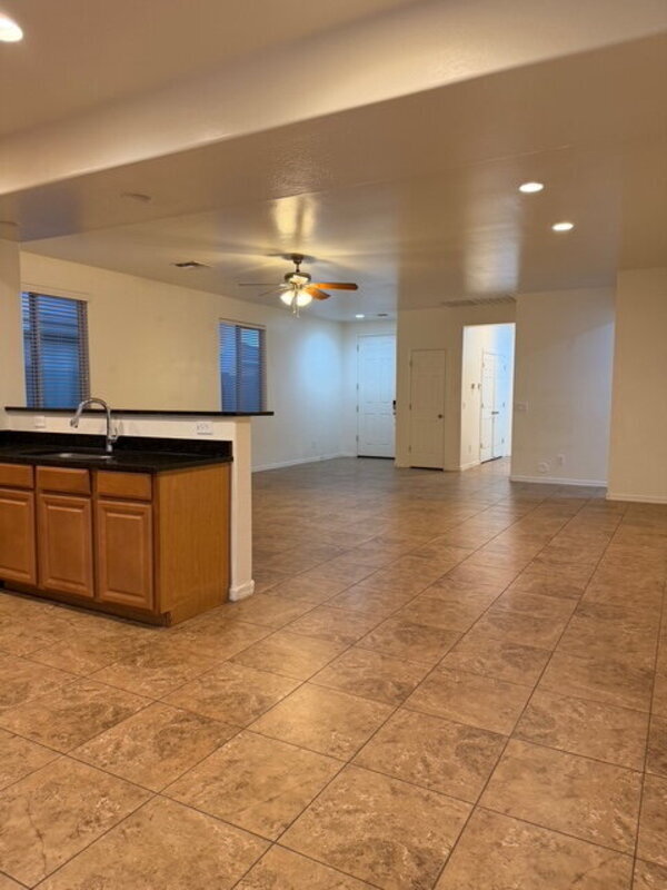 2286 West Gold Dust Avenue, San Tan Valley, AZ 85144 photo 5