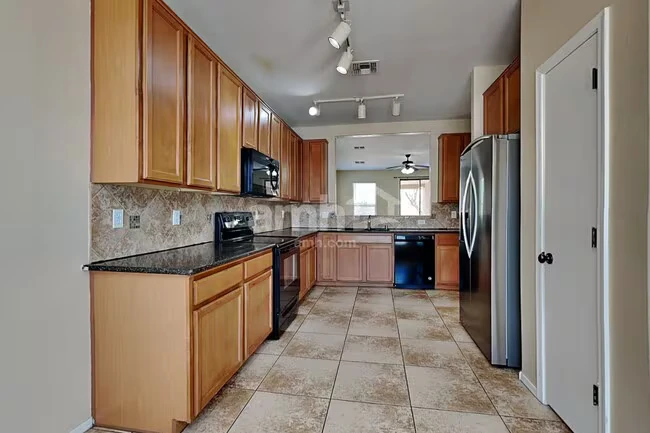 4320 W Burgess Ln Phoenix, AZ 85339 photo 5