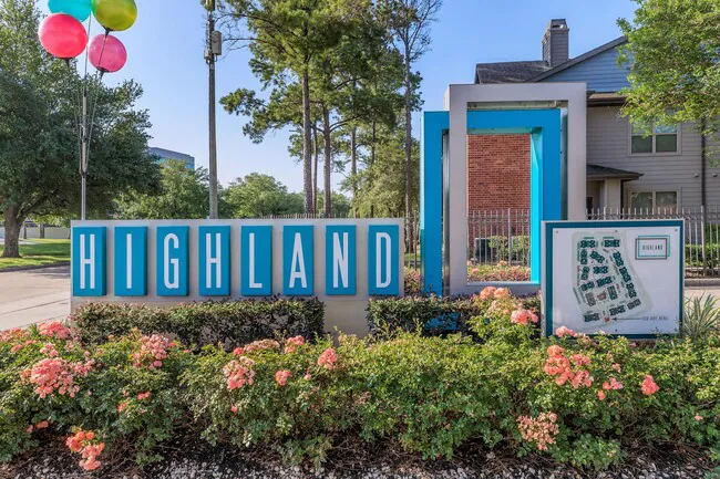 Highland Apartments photo 2