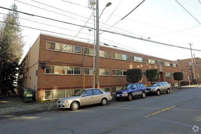 Prime location for walkable living near sh photo 3