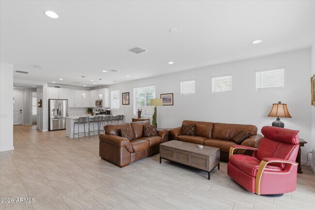 17211 W Whispering Wind Dr Surprise, AZ 85387 photo 3