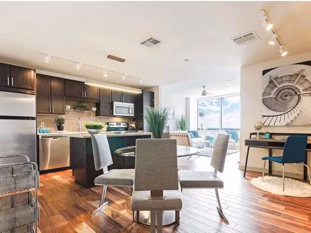 LTV Tower Apartments photo 2