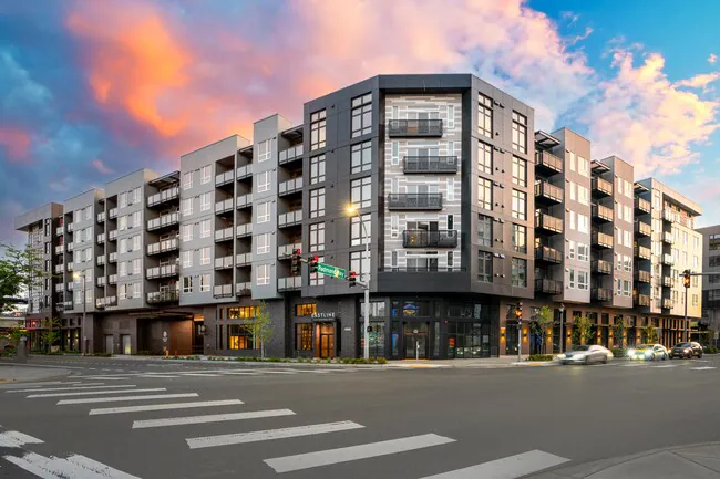 Eastline Grand photo 2