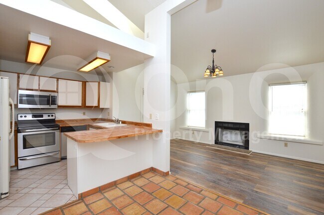 1559 East Drake Drive, Tempe, AZ 85283 photo 3