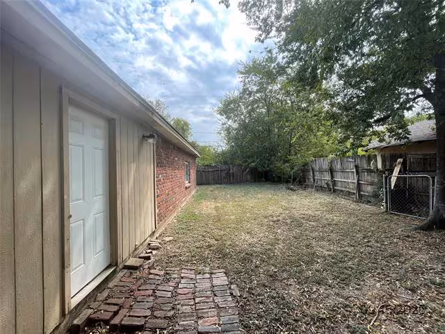 2620 Roberts Cut Off Rd Fort Worth, TX 76114 photo 2