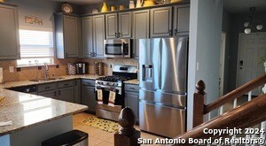 509 Whittmen Ave Schertz, TX 78108 photo 4