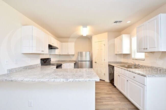 191 West Watson Ct photo 3