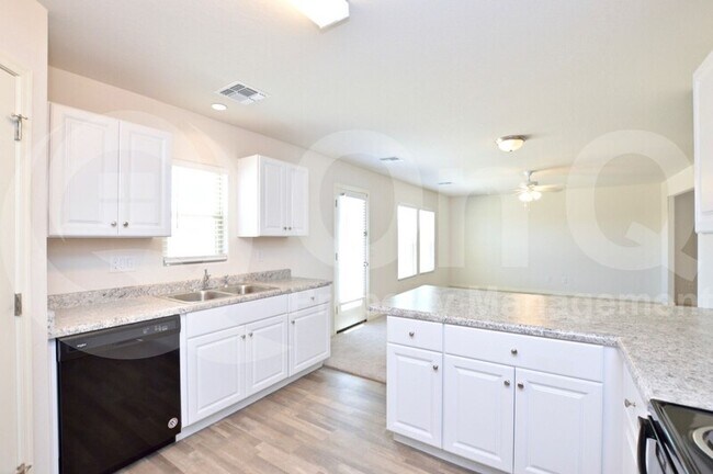 191 West Watson Ct photo 4
