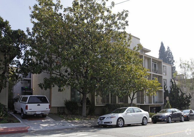 410 Bellevue Avenue, Oakland, CA 94610 photo 2