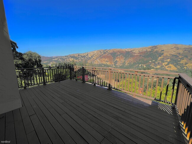 16245 Jackson Oaks Drive, Morgan Hill, CA 95037 photo 3