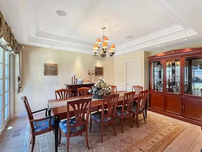 1526 Hillview Dr Los Altos, CA 94024 photo 5