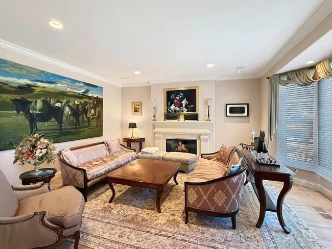 1526 Hillview Dr Los Altos, CA 94024 photo 4