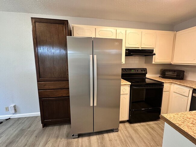 3504 Duval St Austin, TX 78705 photo 3