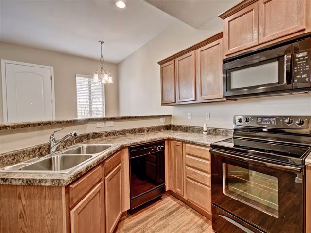 20025 N 20th St Phoenix, AZ 85024 photo 4