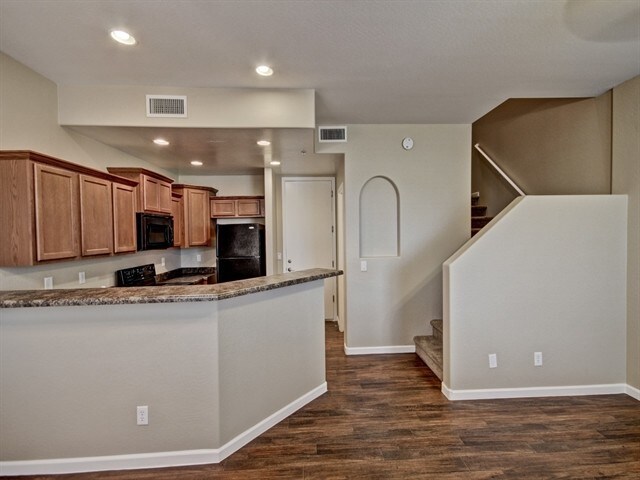 20025 N 20th St Phoenix, AZ 85024 photo 5